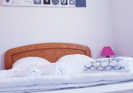 BEACHFRONT APARTMENT – RESIDENCE STANDING – SWIMMING POOL