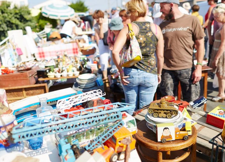 Vide-grenier en salle par l’APEEP