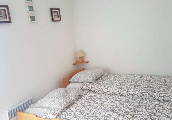 BEACHFRONT APARTMENT – RESIDENCE STANDING – SWIMMING POOL