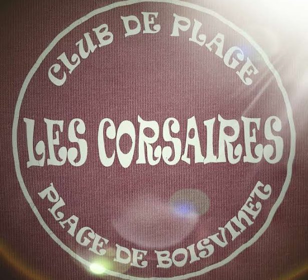 CLUB DE PLAGE : LES CORSAIRES DE MICKEY